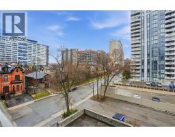 66 BAY Street S UnitNo. 511 - 9