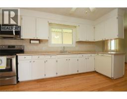 158 RYKERT Street E - 13