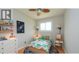 158 RYKERT Street E - 21