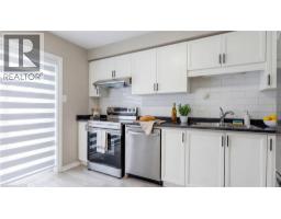 63 WICKSTEAD Court - 36