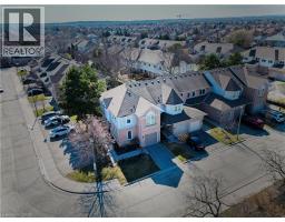 63 WICKSTEAD Court - 41