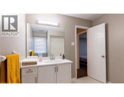 63 WICKSTEAD Court - 6
