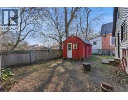 8 TASKER Street - 25