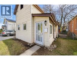 8 TASKER Street - 3