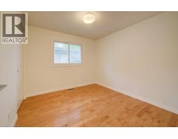 467 REDFOX Road - 26