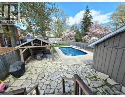 485 INKERMAN Street W - 42