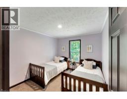 4881 MAPLEVIEW Crescent - 21
