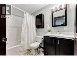 4881 MAPLEVIEW Crescent - 23