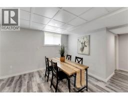 4881 MAPLEVIEW Crescent - 29