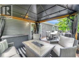 4881 MAPLEVIEW Crescent - 37