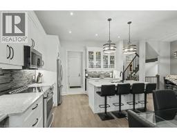 38 SWAN Avenue - 12