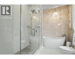 38 SWAN Avenue - 24