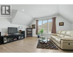 38 SWAN Avenue - 29