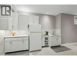 38 SWAN Avenue - 33