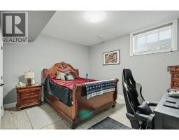 38 SWAN Avenue - 37