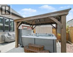 38 SWAN Avenue - 46