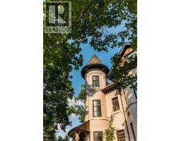 347 QUEEN Street S - 3