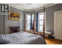 347 QUEEN Street S - 31