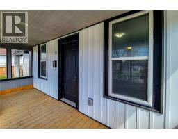 98 WELLAND Street N - 10