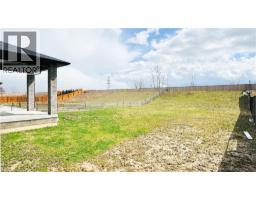 310 BLAKE Avenue - 22