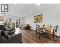 145 SILVERBIRCH Boulevard - 10