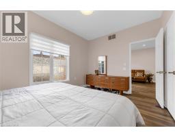 145 SILVERBIRCH Boulevard - 19