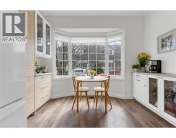 145 SILVERBIRCH Boulevard - 6