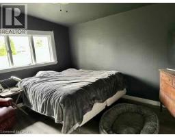 126 LILACSIDE Drive - 4