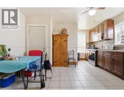 307 S WALLACE Avenue S - 18