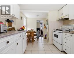 307 S WALLACE Avenue S - 32