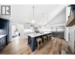 464 WEST EDITH CAVELL Boulevard - 12