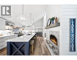 464 WEST EDITH CAVELL Boulevard - 13