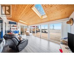 464 WEST EDITH CAVELL Boulevard - 16