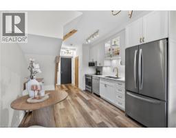 1005 KING Street W UnitNo. 127 - 4