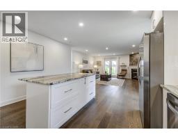 29 WILTSHIRE Place - 11