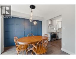 113 HOLLYRIDGE Crescent - 9