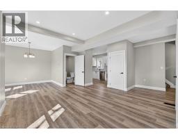 20 AVENUE Place - 12