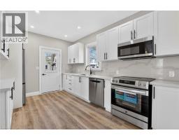 20 AVENUE Place - 17