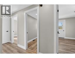 20 AVENUE Place - 23