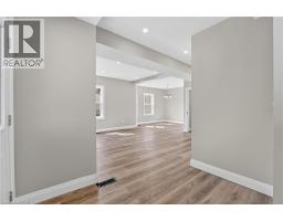 20 AVENUE Place - 7