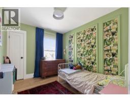 269 STINSON Crescent - 25