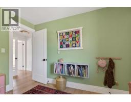 269 STINSON Crescent - 26