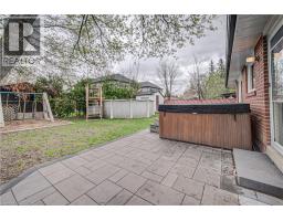 8 SANFORD Crescent - 26