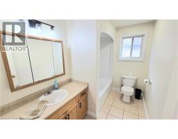 451 QUEEN Street S - 11