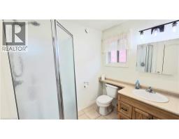 451 QUEEN Street S - 17