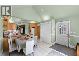 122 ELGIN Street - 35