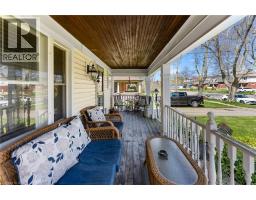 122 ELGIN Street - 8