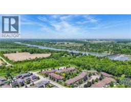 25 SOUTHWOOD Crescent - 47
