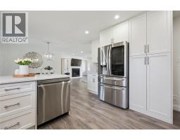 10 ALEXANDER Avenue - 12