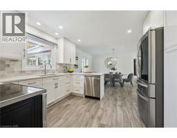10 ALEXANDER Avenue - 13